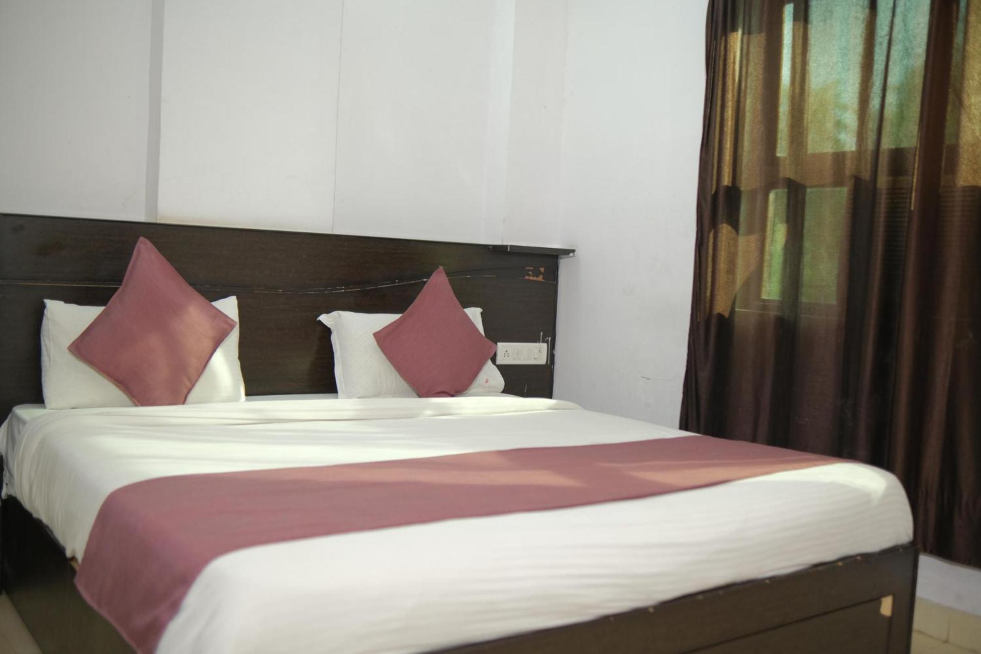 Hotel Quality Time Udaipur Ngoại thất bức ảnh